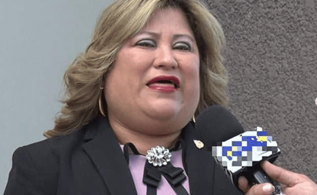 Documentos revelan que alcaldía calculó meter a Welsy Vásquez a Los Laureles para subir el nivel
