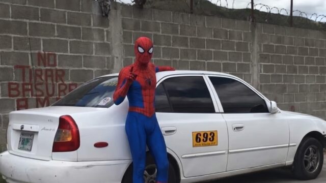 Hombre Araña se declara en contra de InDriver y a favor de los taxistas